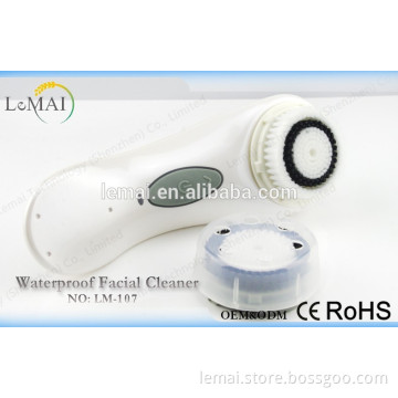 deeply cleaning skin electric waterproof facial cleansing brush with Exfoliating
